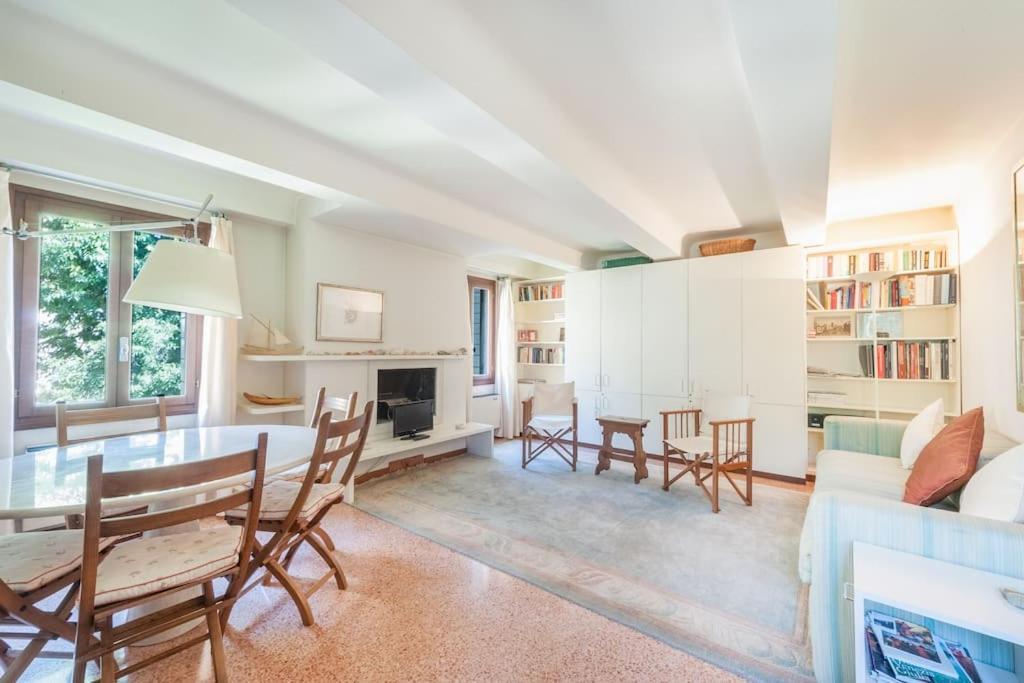 Appartement Ca' De La Comare, Relaxing And Elegant On Canal Grande *